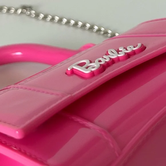 💖 BARBIE Mini Pink Jelly Chain Crossbody Bag Purse - Picture 8 of 9